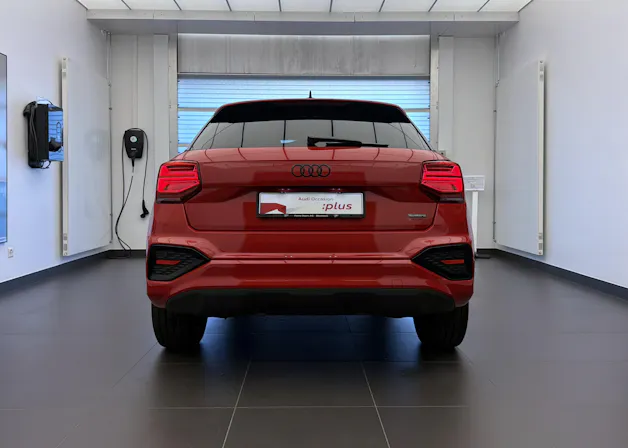 AUDI Q2 40 TFSI advanced Attraction quattro S-tronic