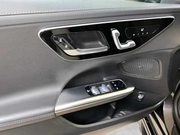 MERCEDES-BENZ C 300 T 4Matic AMG Line