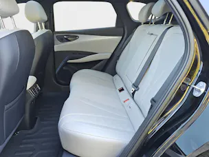 BYD Seal 6 DM-i Touring Comfort