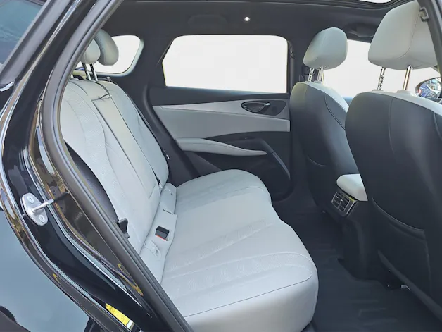 BYD Seal 6 DM-i Touring Comfort