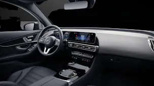 MERCEDES-BENZ EQC 400 AMG Line 4Matic