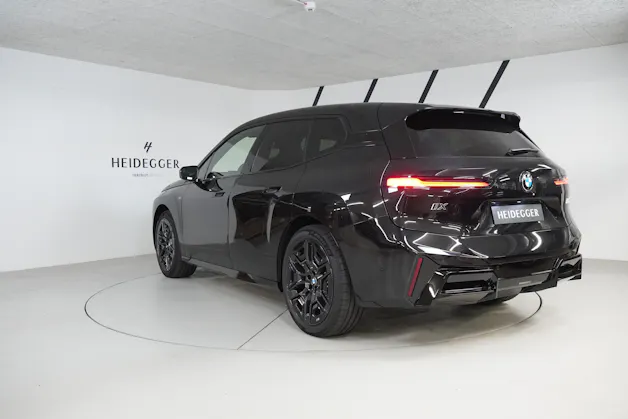 BMW iX M70 xDrive