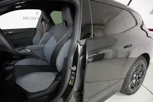 BMW iX M70 xDrive