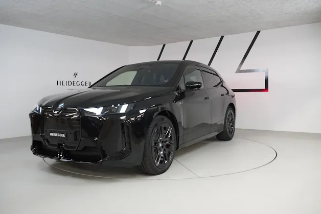 BMW iX M70 xDrive