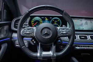 MERCEDES-BENZ GLE 53 AMG 4matic+ Coupé / Panorama / 360°Kamera / HeadUp