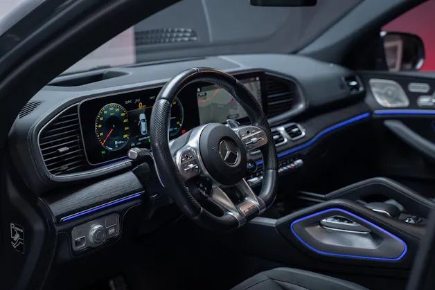 MERCEDES-BENZ GLE 53 AMG 4matic+ Coupé / Panorama / 360°Kamera / HeadUp