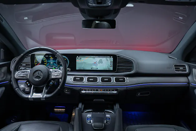 MERCEDES-BENZ GLE 53 AMG 4matic+ Coupé / Panorama / 360°Kamera / HeadUp