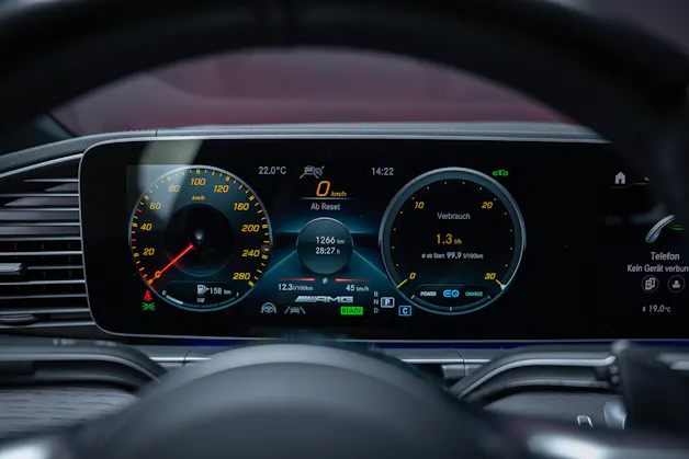 MERCEDES-BENZ GLE 53 AMG 4matic+ Coupé / Panorama / 360°Kamera / HeadUp