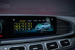 MERCEDES-BENZ GLE 53 AMG 4matic+ Coupé / Panorama / 360°Kamera / HeadUp