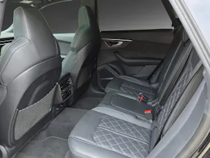 AUDI SQ8 SUV TFSI quattro tiptronic