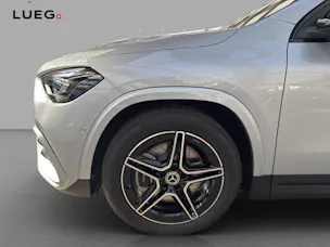 MERCEDES-BENZ GLA 250 4Matic 8G-DCT Swiss Star