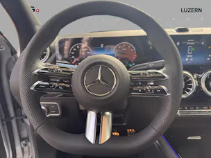 MERCEDES-BENZ GLA 250 4Matic 8G-DCT Swiss Star