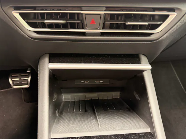 VW Tiguan 2.0 TSI 265PS 4Motion R-Line *** 360° KAMERA & PANORAMADACH ***