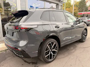 VW Tiguan 2.0 TSI 265PS 4Motion R-Line *** 360° KAMERA & PANORAMADACH ***
