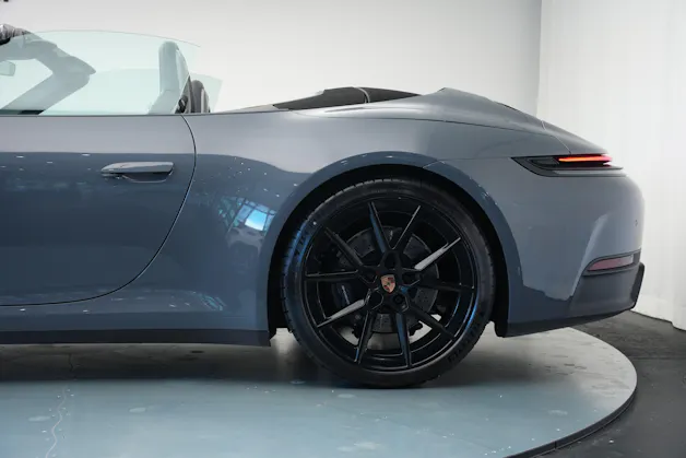 PORSCHE 911 Carrera Cabriolet PDK
