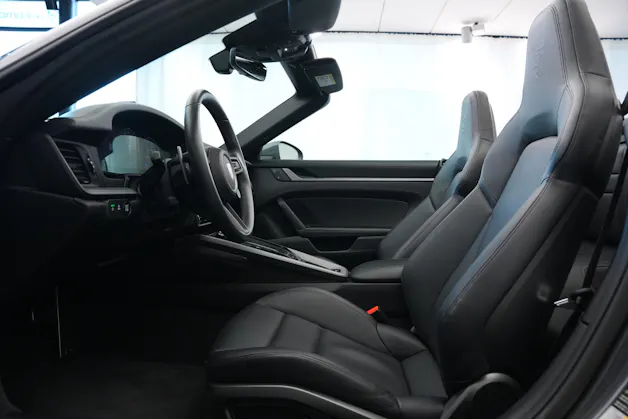 PORSCHE 911 Carrera Cabriolet PDK