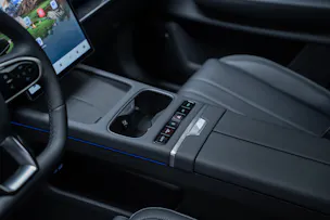 JAECOO 7 1.5TGDI HEV Exclusive DCT / Panorama-Schiebedach / Head-Up Display / 360° Kamera