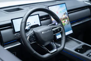 JAECOO 7 1.5TGDI HEV Exclusive DCT / Panorama-Schiebedach / Head-Up Display / 360° Kamera