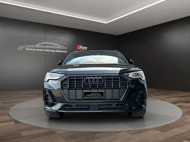 AUDI Q3 35 TFSI S line Attraction S-tronic