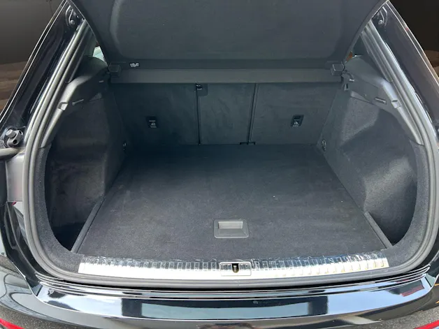 AUDI Q3 35 TFSI S line Attraction S-tronic