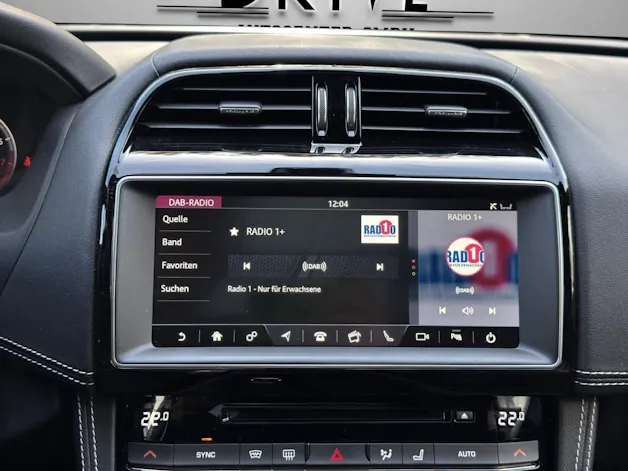 Jaguar F-Pace 3.0 V6 Prestige AWD Automatik *Panorama-Schiebedach*Carplay*Rückfahrkamera*
