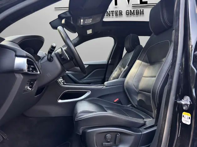 Jaguar F-Pace 3.0 V6 Prestige AWD Automatik *Panorama-Schiebedach*Carplay*Rückfahrkamera*