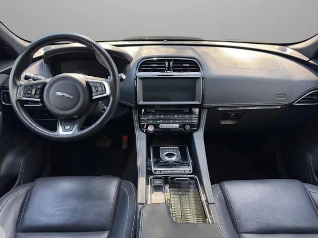 Jaguar F-Pace 3.0 V6 Prestige AWD Automatik *Panorama-Schiebedach*Carplay*Rückfahrkamera*