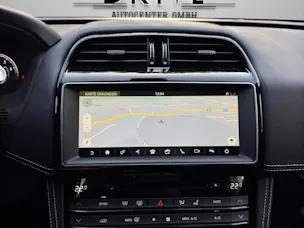 Jaguar F-Pace 3.0 V6 Prestige AWD Automatik *Panorama-Schiebedach*Carplay*Rückfahrkamera*