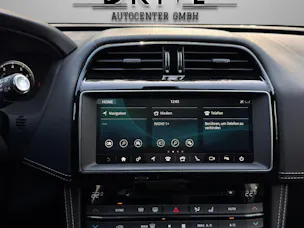Jaguar F-Pace 3.0 V6 Prestige AWD Automatik *Panorama-Schiebedach*Carplay*Rückfahrkamera*