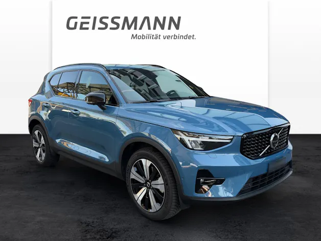 VOLVO XC40 1.5 T5 PiH Ultimate Dark