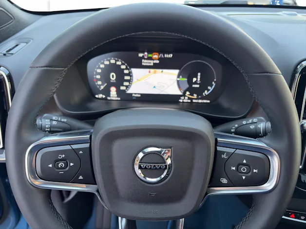 VOLVO XC40 1.5 T5 PiH Ultimate Dark