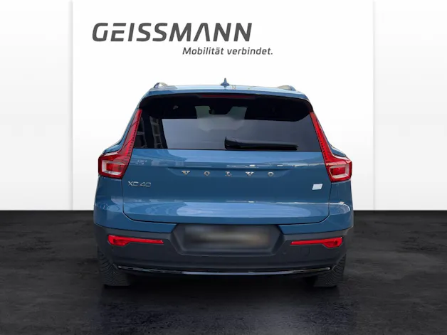 VOLVO XC40 1.5 T5 PiH Ultimate Dark