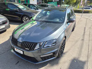 SKODA Octavia Combi 2.0 TSI RS DSG