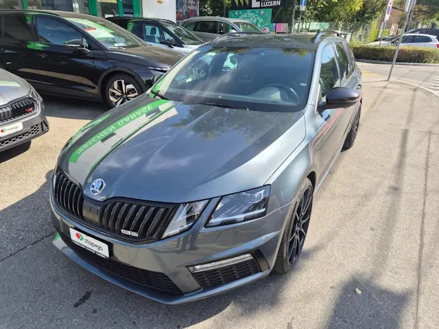 SKODA Octavia Combi 2.0 TSI RS DSG