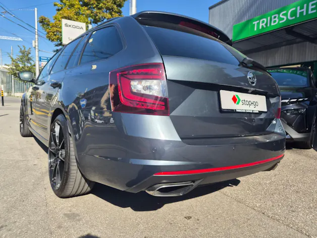 SKODA Octavia Combi 2.0 TSI RS DSG