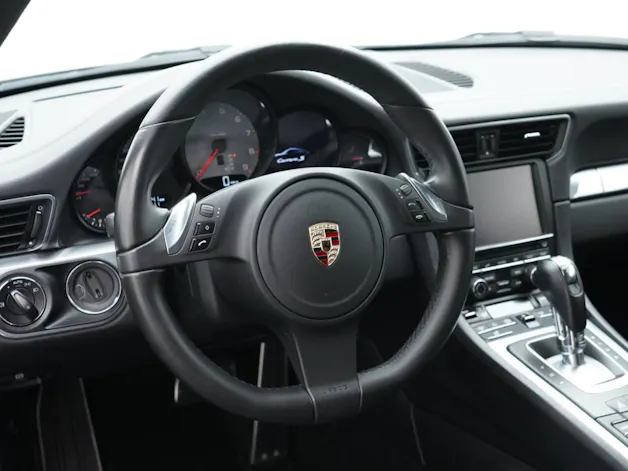 PORSCHE 911 Carrera S