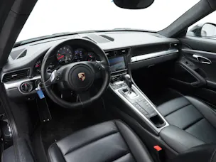 PORSCHE 911 Carrera S
