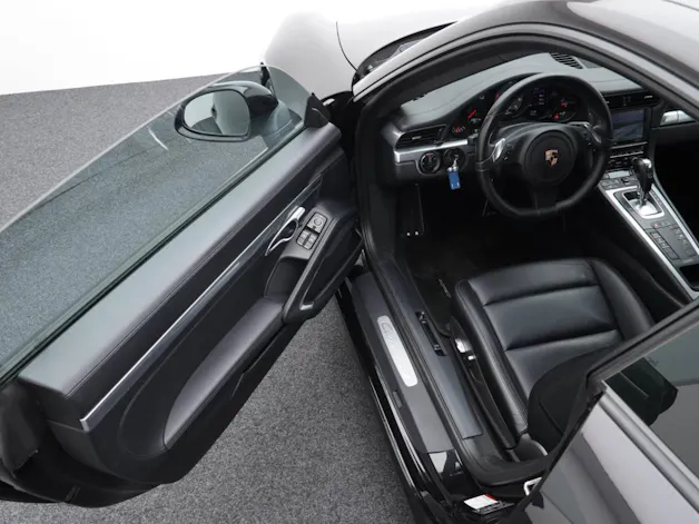 PORSCHE 911 Carrera S