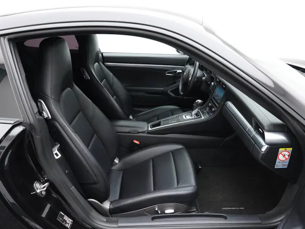 PORSCHE 911 Carrera S