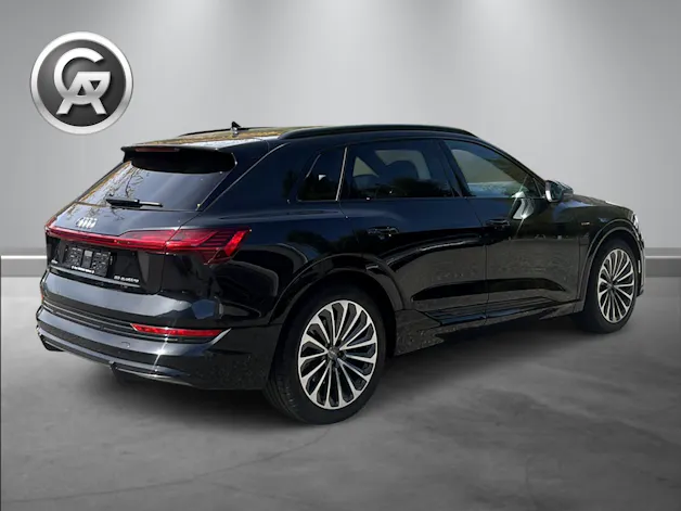 AUDI e-tron 55 S Line quattro