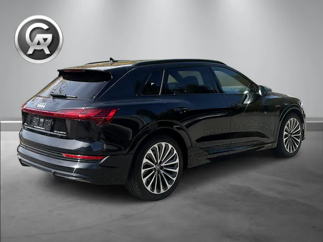 AUDI e-tron 55 S Line quattro