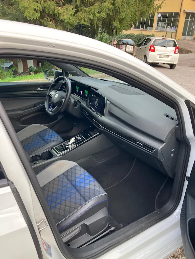 VW Golf 2.0 TSI R DSG 4Motion