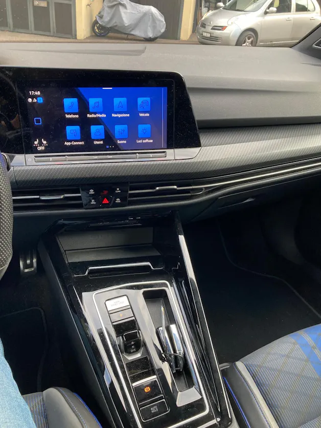 VW Golf 2.0 TSI R DSG 4Motion