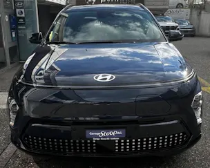 HYUNDAI Kona 65,4 kWh Electric Amplia