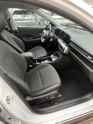HYUNDAI Kona 65,4 kWh Electric Amplia