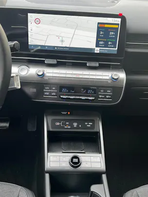HYUNDAI Kona 65,4 kWh Electric Amplia