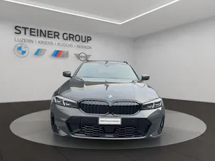 BMW 330e x DriveTouring Steptronic M Sport Pro