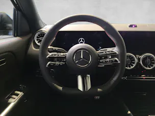 MERCEDES-BENZ GLA 200 Night Star AMG