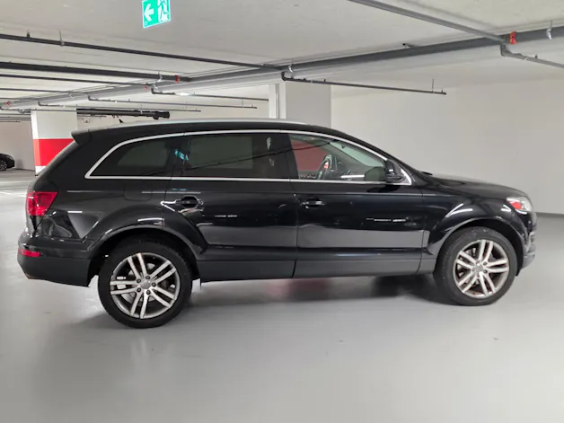 AUDI Q7 3.6 FSI quattro tiptronic