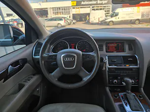 AUDI Q7 3.6 FSI quattro tiptronic